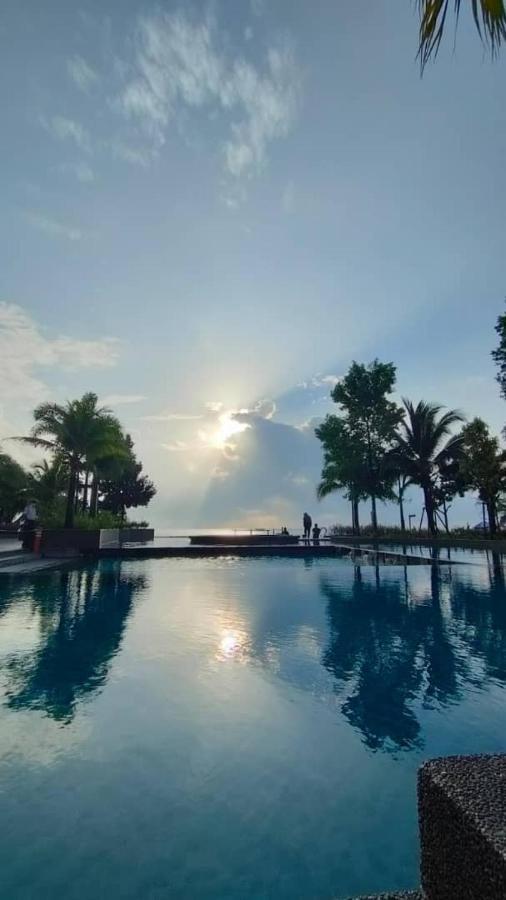 Timurbay Seafront Staycation By Nedd'S Kuantan Exterior foto